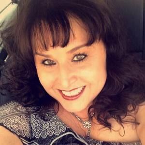 Meet your Posher, Marisa